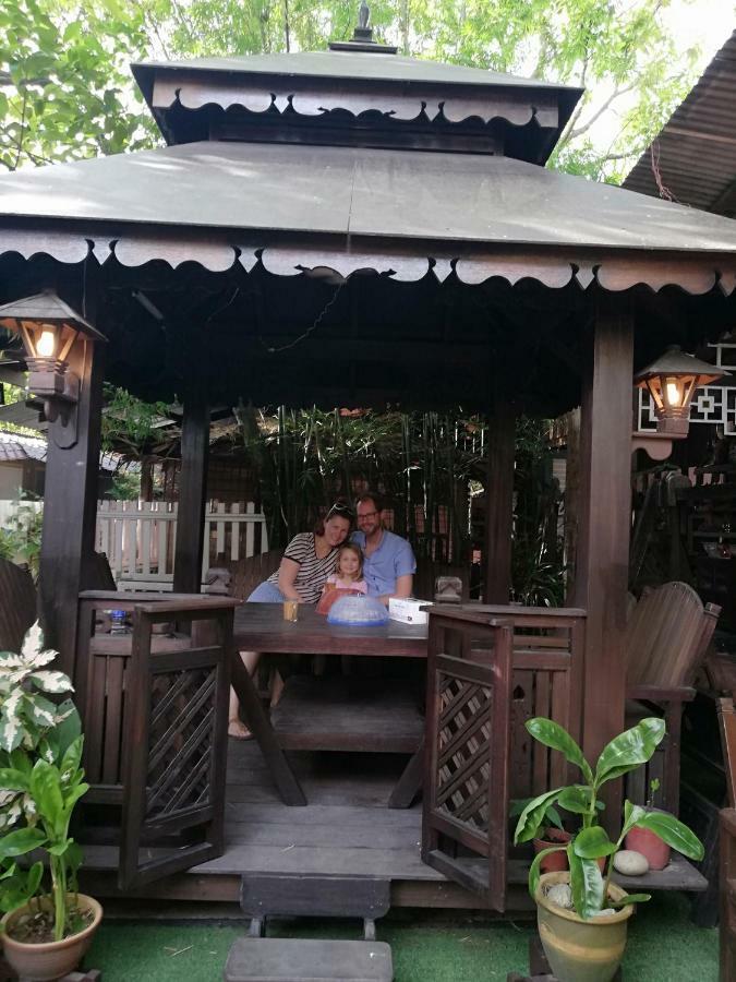 מלון איפוה Mykampung Chalet מראה חיצוני תמונה